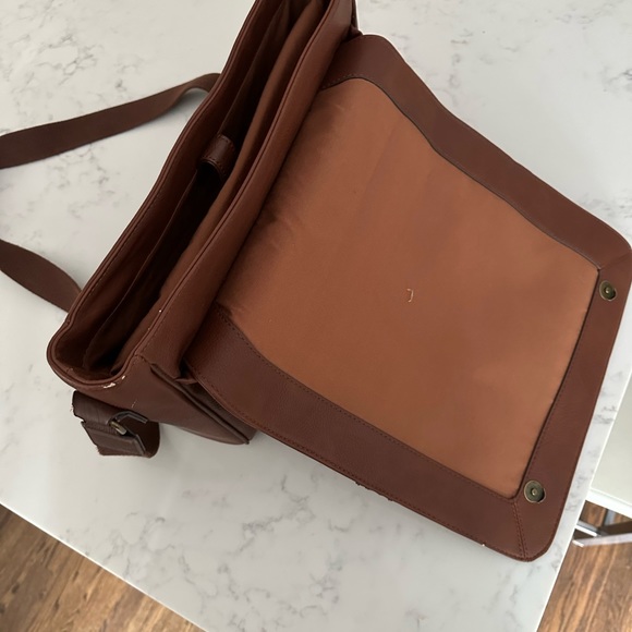 Brown side satchel - Picture 4 of 5